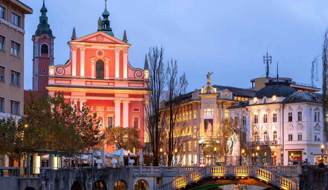 Kombi prevoz do grada Ljubljana